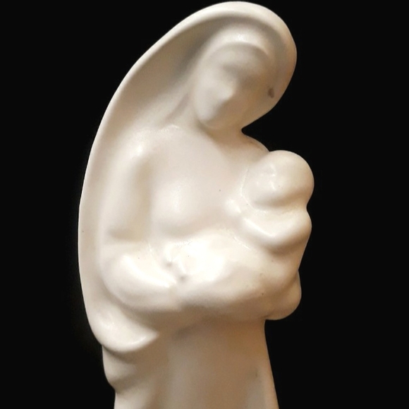 Vintage Ironstone USA Mary and Baby Jesus Standing Holy Water Font / Stoup - Picture 3 of 15